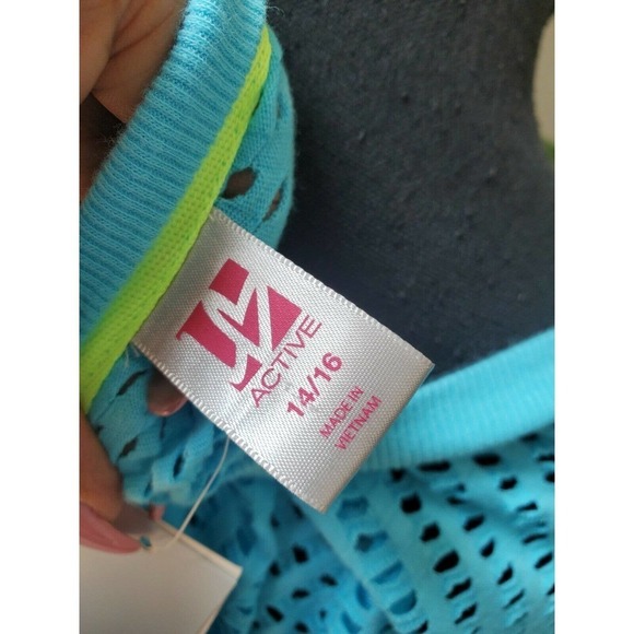 Active Aqua Scoop Neck Long Sleeve Stylish Top - Picture 10 of 12